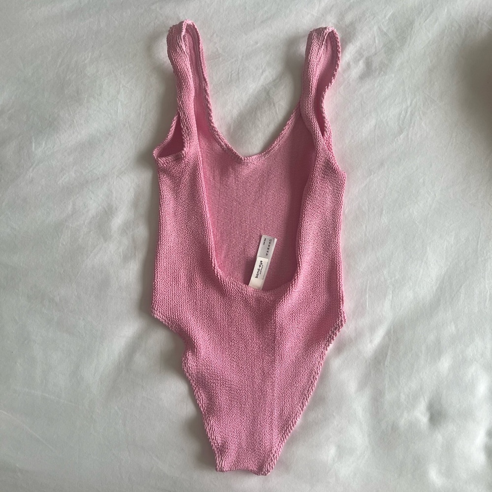 Swimsuit - Picture 2 of 5